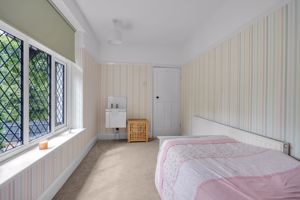 Photo 31- click for photo gallery